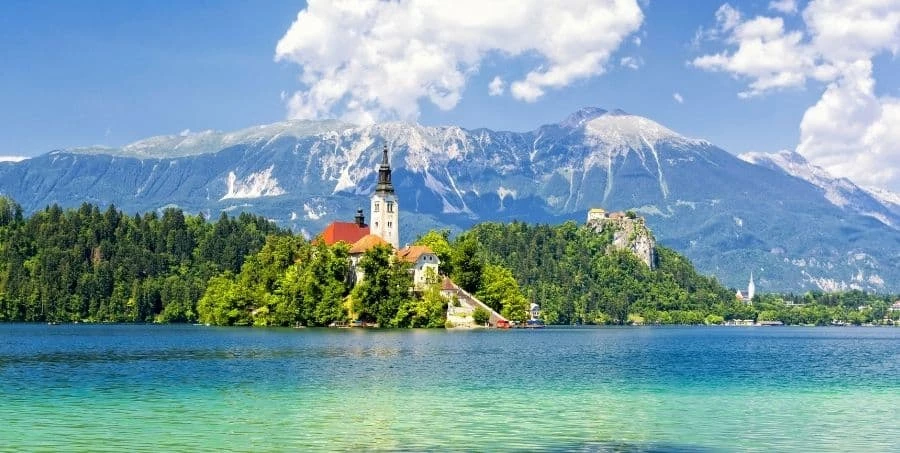 Guided excursions to Lake Bled