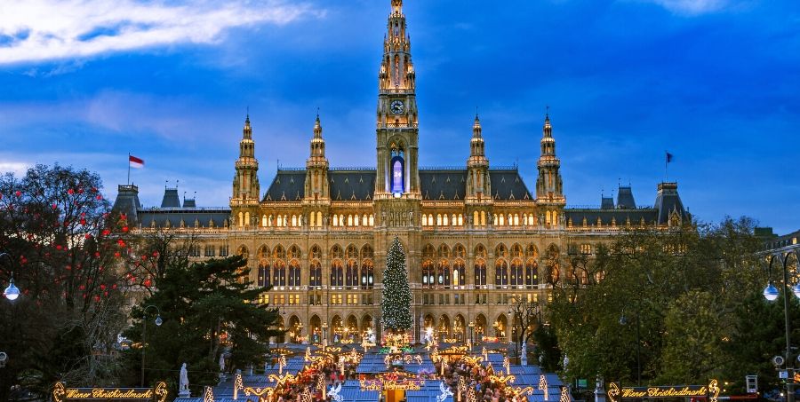 Vienna Christmas Market Breaks
