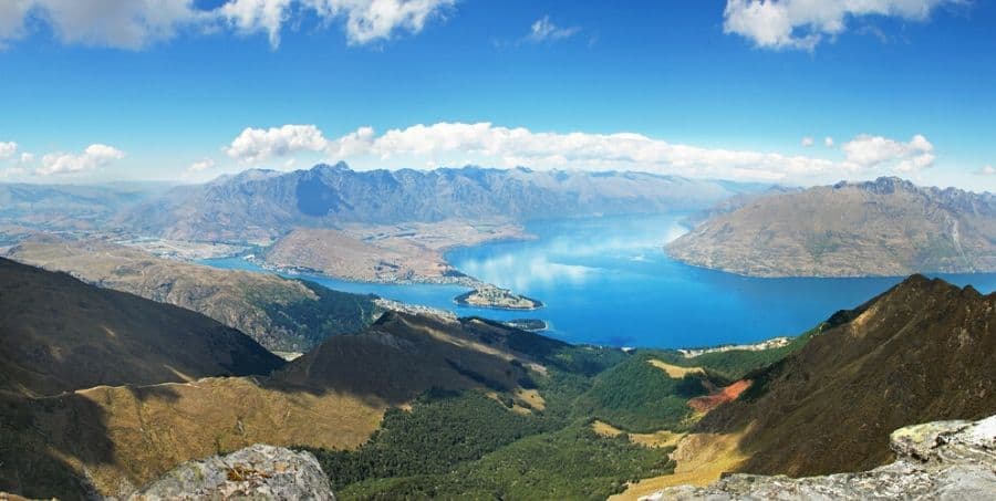 Guided holidays of New Zealand