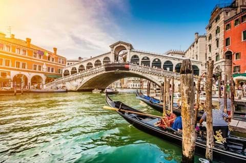 Visit Venice on a guided holiday image