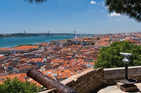 Holidays-in-Lisbon image