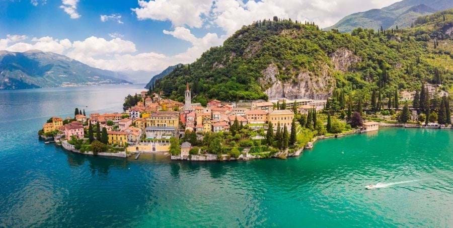 Visit the town of Bellagio