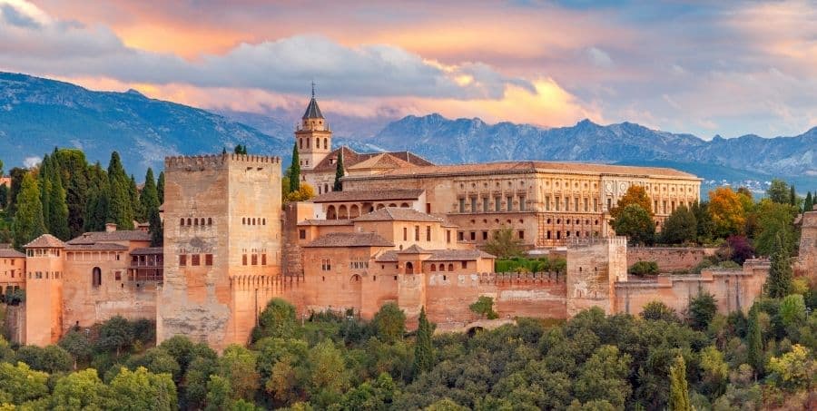 Guided tour of La Alhambra