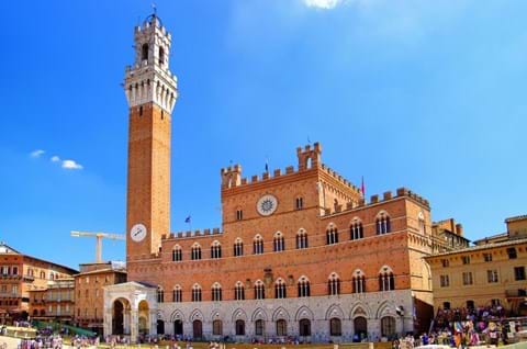Visit Square In Old Medieval City Siena Tuscany image